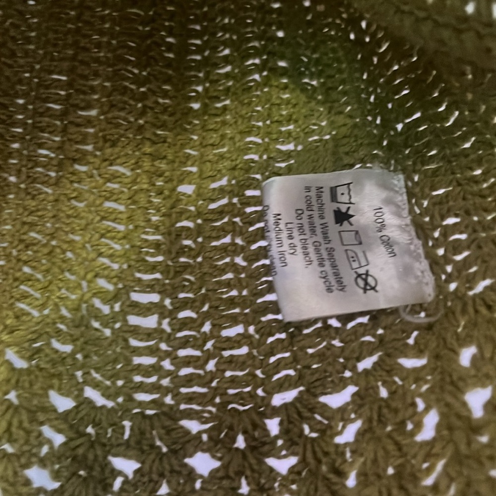 EARTHBOUND Olive Crochet Crop Top - Picture 5 of 5